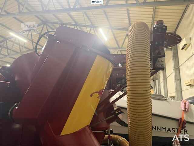 Sugande fordon  Disab SDW-3.5T.55 super sucker on a trailer