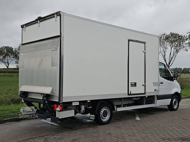 Koffert MERCEDES-BENZ SPRINTER 315 Bakwagen Laadklep!
