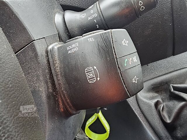 Lastbil med plattform och kran OPEL MOVANO 2.3 HIAB018 kraan EURO6
