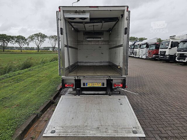 Chłodnia dostawcza IVECO DAILY 35C18 koelwagen EURO6
