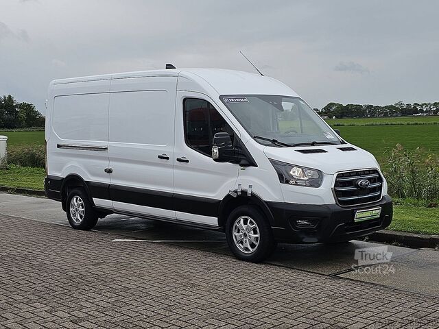 Kombi s vysokou střechou FORD TRANSIT 350 wltp 317 kms