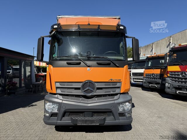 LKW mit Pritsche & Plane Mercedes-Benz Actros 1827 Kran Palfinger PK 9002