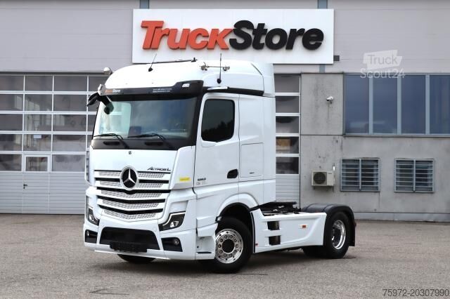 Standart çekici ünitesi Mercedes-Benz Actros 1853 LS