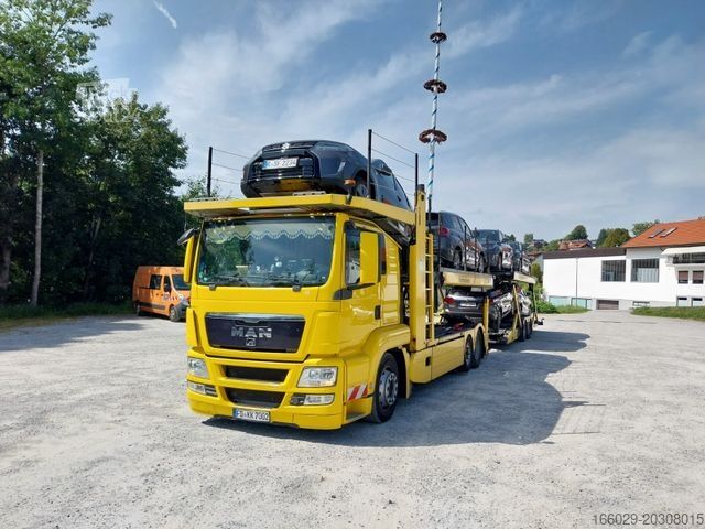 Biltransport lastebil MAN TGS 18.400 Autotransporter Komplettgespann