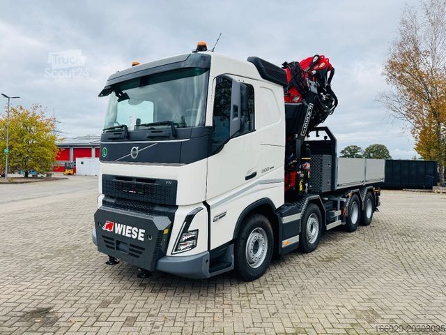 Camión de carga pesada VOLVO FH 500 8x4 Kran F820 RA2.27 Jib & Winde Sofort