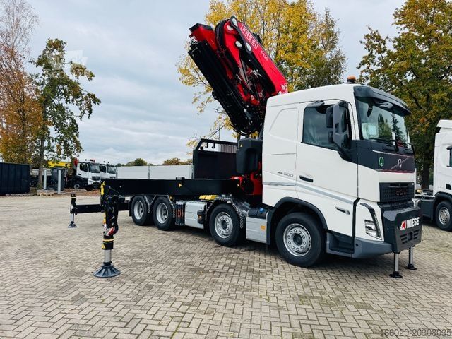 Camión de carga pesada VOLVO FH 500 8x4 Kran F820 RA2.27 Jib & Winde Sofort