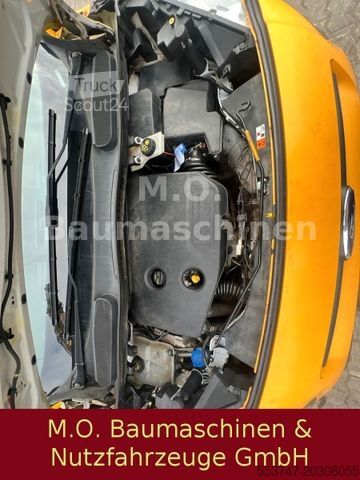Kleinbus FORD Transit Connect Kasten Trend