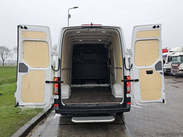 Break cu acoperiș înalt VOLKSWAGEN CRAFTER 2.0 L3H3 Airco Carplay