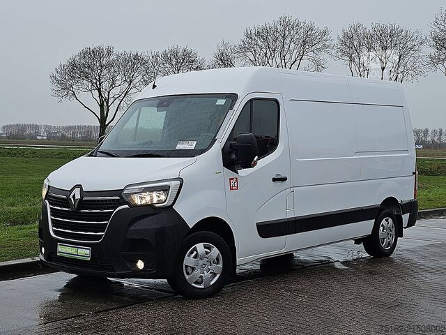 Break cu acoperiș înalt RENAULT MASTER 2.3 L2H2 RED-Edition AC!