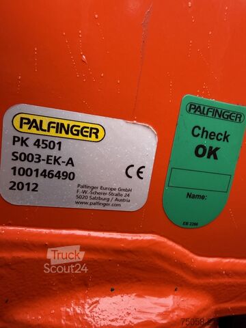 Autokranwagen Mercedes-Benz VARIO 818D - 64 Tkm - Kipper - Kran - 1.