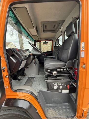 Autokranwagen Mercedes-Benz VARIO 818D - 64 Tkm - Kipper - Kran - 1.