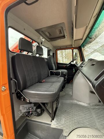 Autokranwagen Mercedes-Benz VARIO 818D - 64 Tkm - Kipper - Kran - 1.
