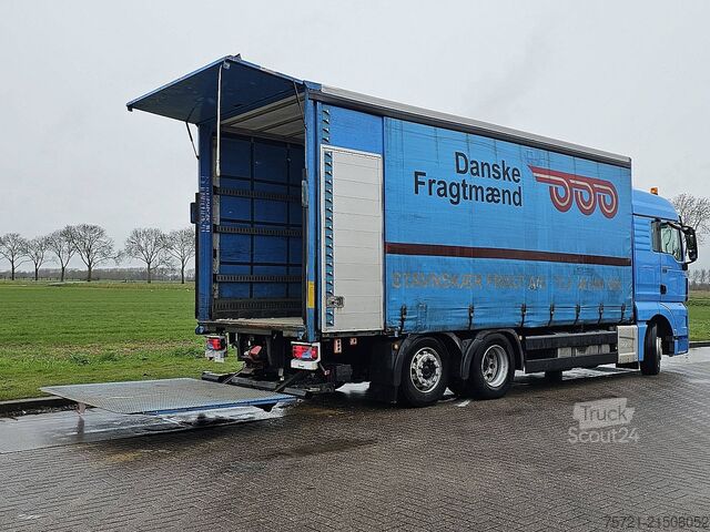 Sliding tarpaulin M.A.N. 26.470 TGX Schuifzeil Laadklep!