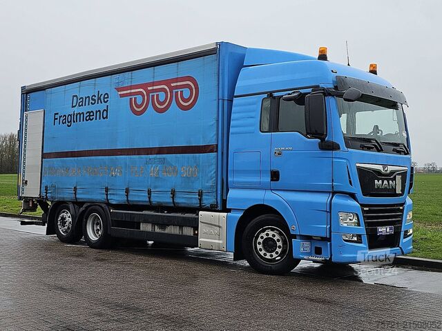Sliding tarpaulin M.A.N. 26.470 TGX Schuifzeil Laadklep!