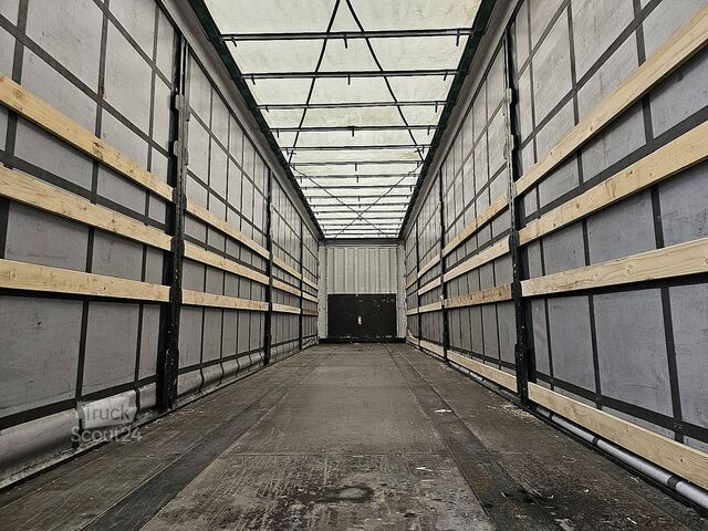 Przesuwne plandeki KRONE SD 24 MEGA