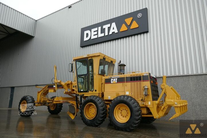Niveladora Caterpillar 140H Ex-army
