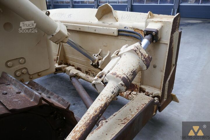 Trator de esteira Caterpillar D7G Ex-army
