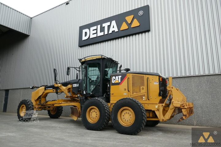 Grader Caterpillar 120M