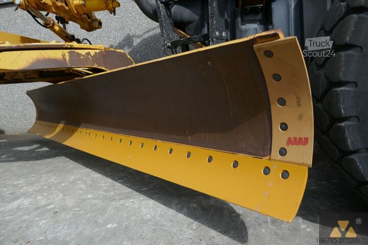 Grader Caterpillar 120M