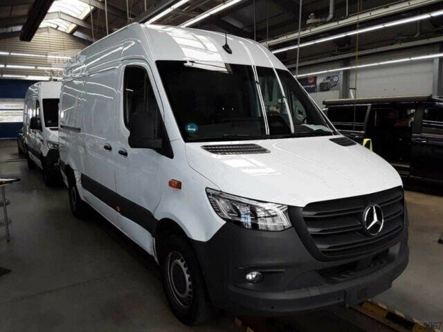 Furgon Mercedes-Benz Sprinter 317 CDI,L2H2,Automatik,Kamera