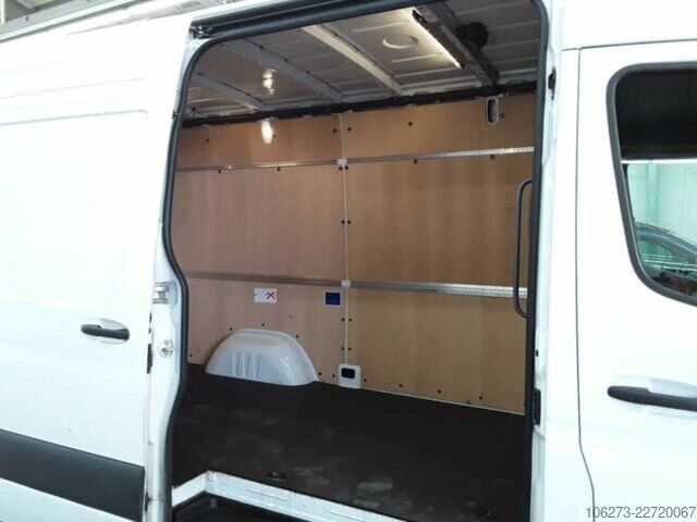 Furgon Mercedes-Benz Sprinter 317 CDI,L2H2,Automatik,Kamera