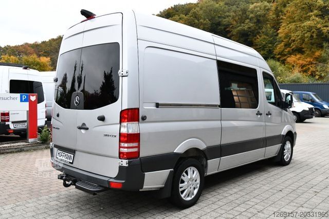 Фургон с высокой крышей MERCEDES-BENZ Sprinter 319CDI V6 L2H2 Standheizung AHK 3,5T