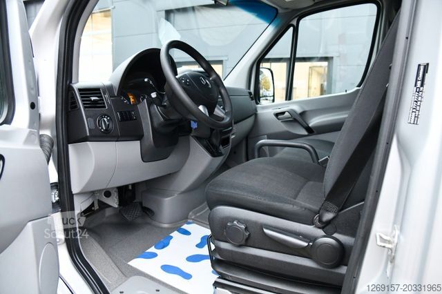 Фургон с высокой крышей MERCEDES-BENZ Sprinter 319CDI V6 L2H2 Standheizung AHK 3,5T