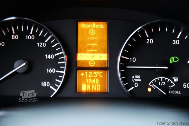 Фургон с высокой крышей MERCEDES-BENZ Sprinter 319CDI V6 L2H2 Standheizung AHK 3,5T