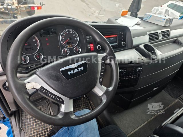 Autocarro con pianale e telone MAN TGX 18.440 / 6,5m / Autom + Ret