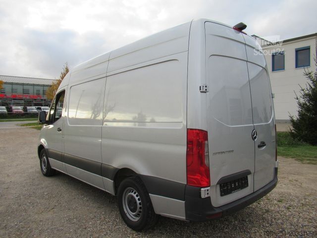 High top van MERCEDES-BENZ Sprinter 315 CDI L2 H2 Automatik Kamera Klima