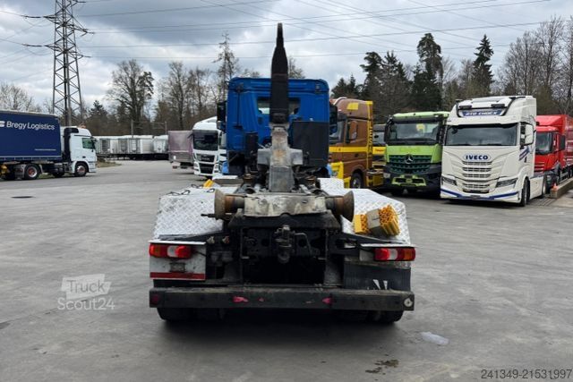 Camion benne à bras amovible MERCEDES-BENZ Arocs 3245 8x4 Hiab 26T