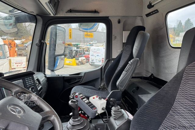 Camion benne à bras amovible MERCEDES-BENZ Arocs 3245 8x4 Hiab 26T