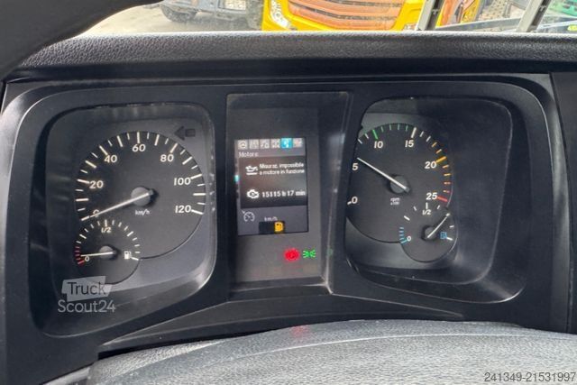 Camion benne à bras amovible MERCEDES-BENZ Arocs 3245 8x4 Hiab 26T