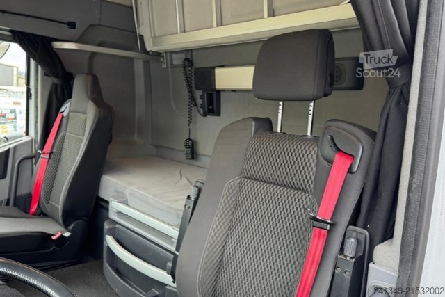 Τυπική μονάδα τράκτορα RENAULT T480 4x2 Standklima