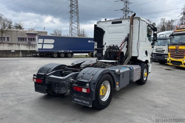 Τυπική μονάδα τράκτορα RENAULT C520 4x4H Hydraulik & Kompressor GHH