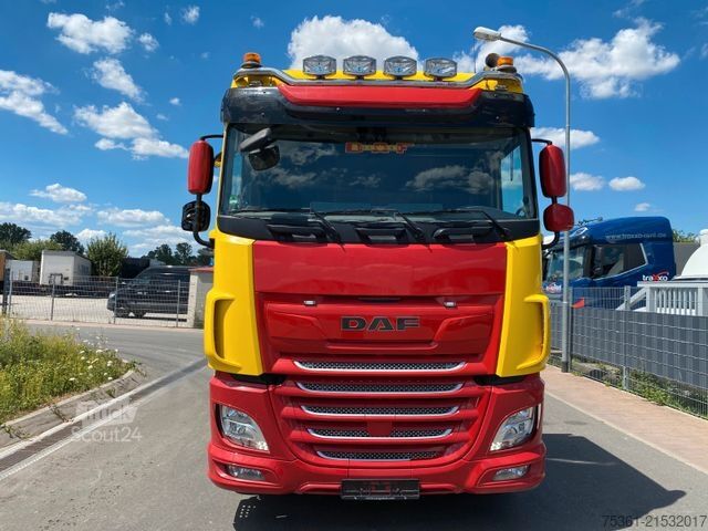 Żuraw samochodowy DAF XF 530 FAN 6X2 Baustoffpritsche mit HYVA HC213E3