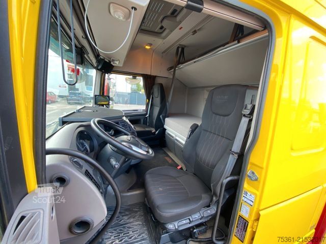 Żuraw samochodowy DAF XF 530 FAN 6X2 Baustoffpritsche mit HYVA HC213E3