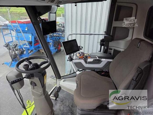 Kombajn zbożowy Claas TRION 730