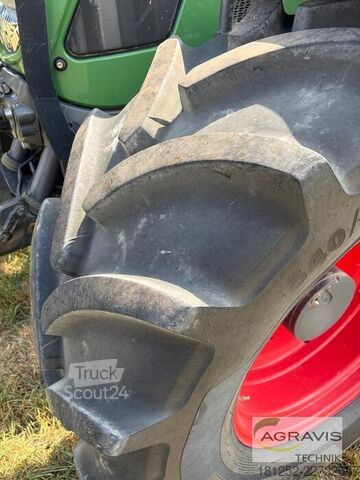 Ciągnik Fendt 516 VARIO SCR
