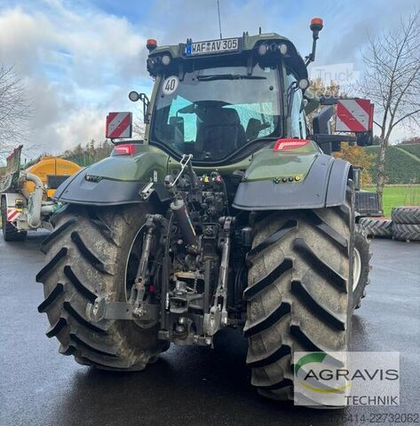 Ciągnik Valtra Q 305 1A9