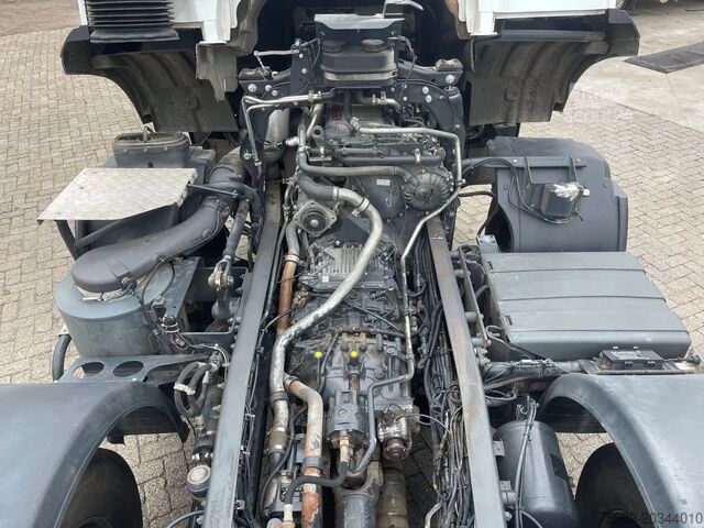 Zware belasting Iveco Trakker 410 PTO, RETARDER, 8x4 , 442000 km!