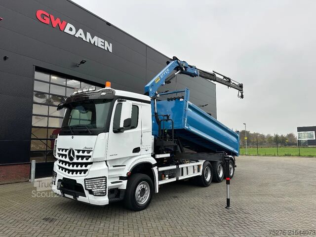 Savivartis su kranu Mercedes-Benz Arocs 3243 8x4 Tridem Kipper/Kraan Euro 6