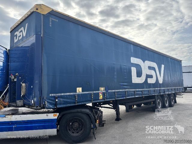Öppen semitrailer med kapell Schmitz Cargobull Semitrailer Curtainsider Standard