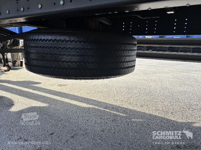 Öppen semitrailer med kapell Schmitz Cargobull Semitrailer Curtainsider Standard