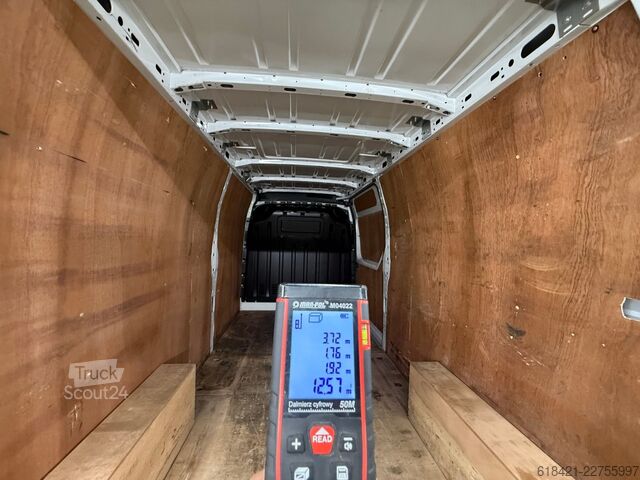 Панельний фургон RENAULT MASTER L3H2 Galerie +new service done