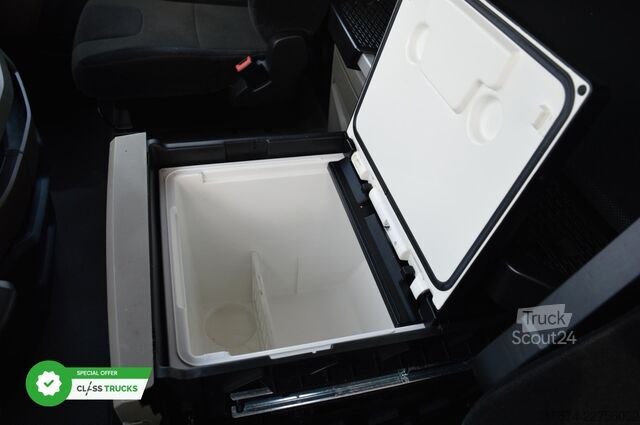 Standardowy ciągnik siodłowy MAN TGX 18.470 GX