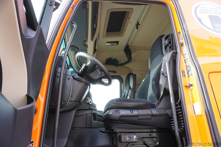 Plachta Mercedes-Benz Actros 2545 6×2 MP5 / FULL ADR / Curtain