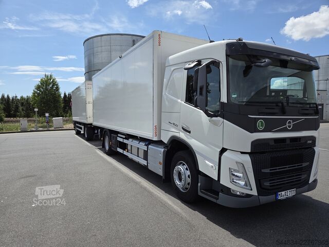 Skriňové nákladné vozidlo Volvo FM 42R 1A
