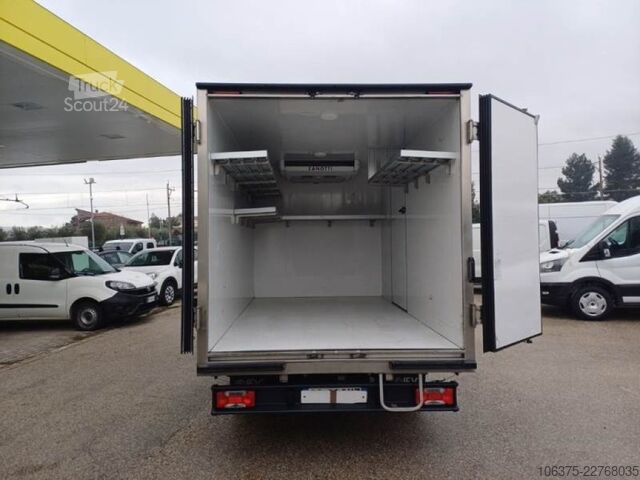 Furgone isotermico frigorifero IVECO Daily  35C14