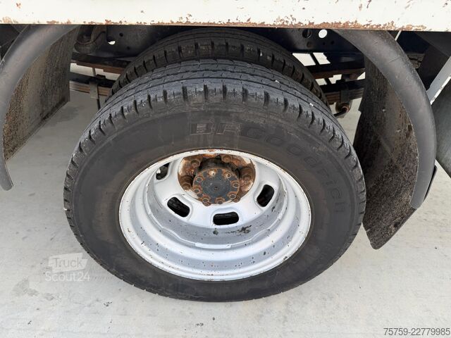 Furgon skrzyniowy Iveco Daily 35C12 Pritsche 4x2 Euro4